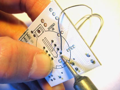 Soldering IC1 Socket Corners